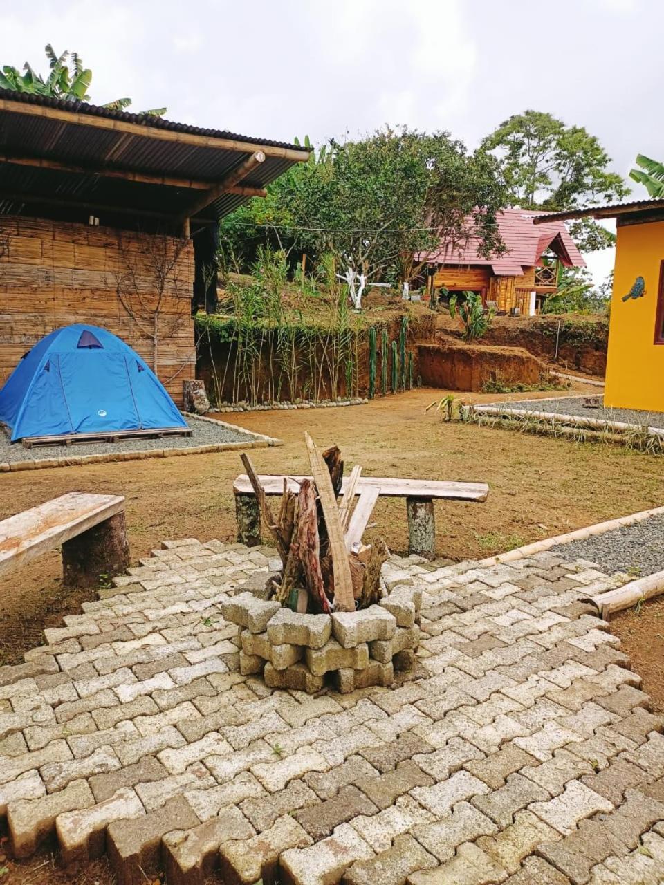 Cabanas La Miranda Filandia Exterior photo